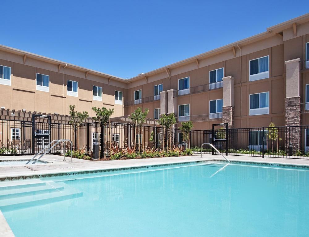 Holiday Inn Express Hotel & Suites Napa Valley-American Canyon By Ihg Exteriér fotografie
